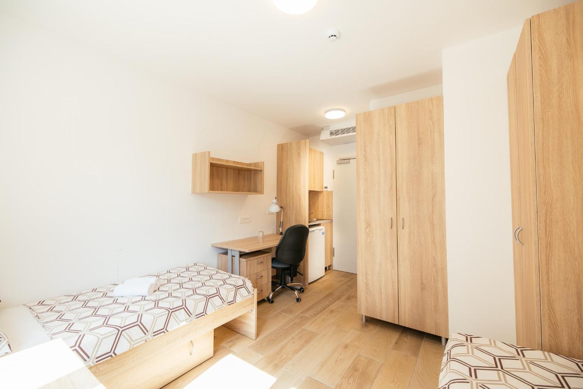 Auberge de jeunesse Prenocisca Prisoje à Koper Extérieur photo
