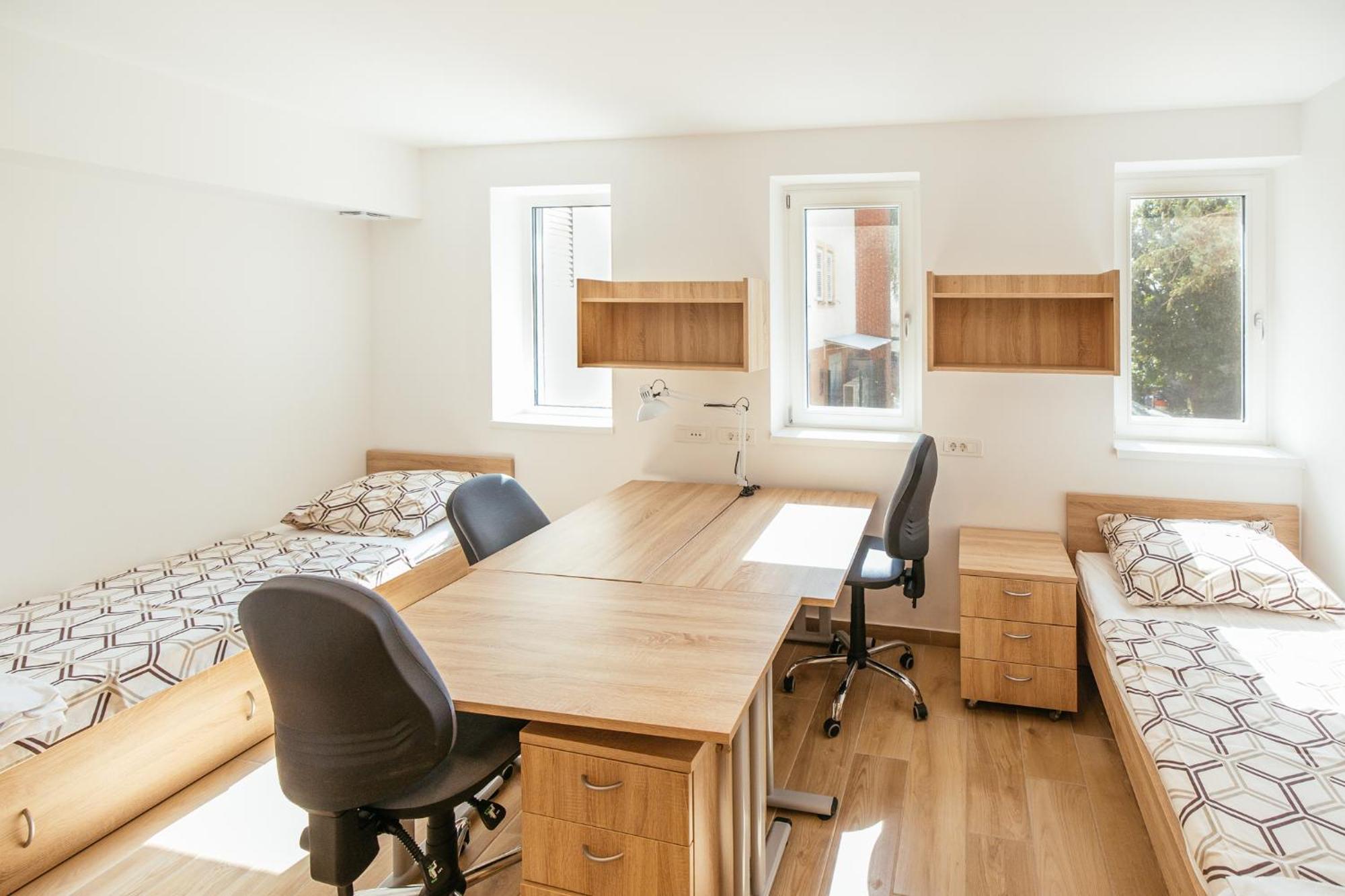 Auberge de jeunesse Prenocisca Prisoje à Koper Extérieur photo