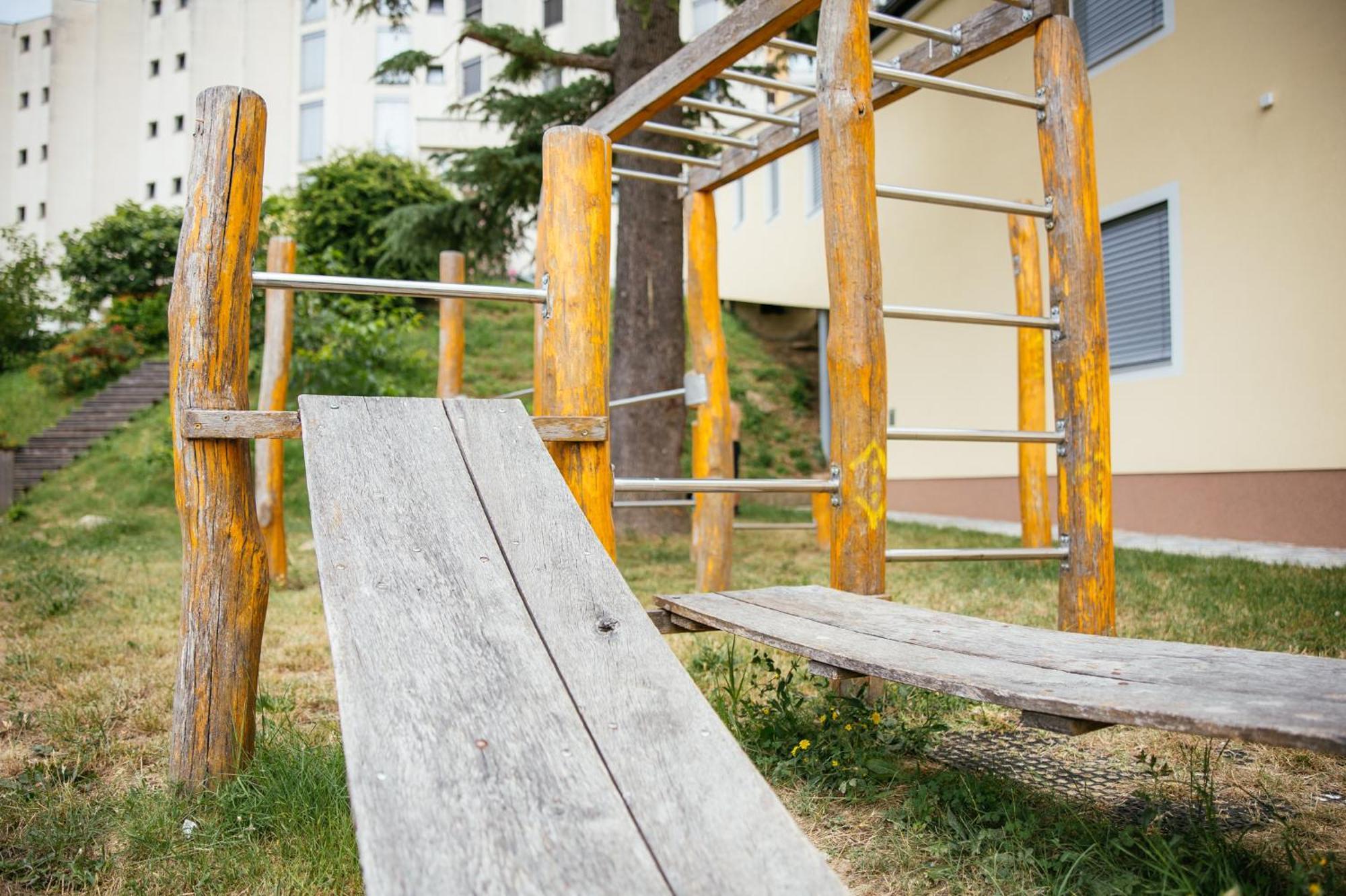 Auberge de jeunesse Prenocisca Prisoje à Koper Extérieur photo
