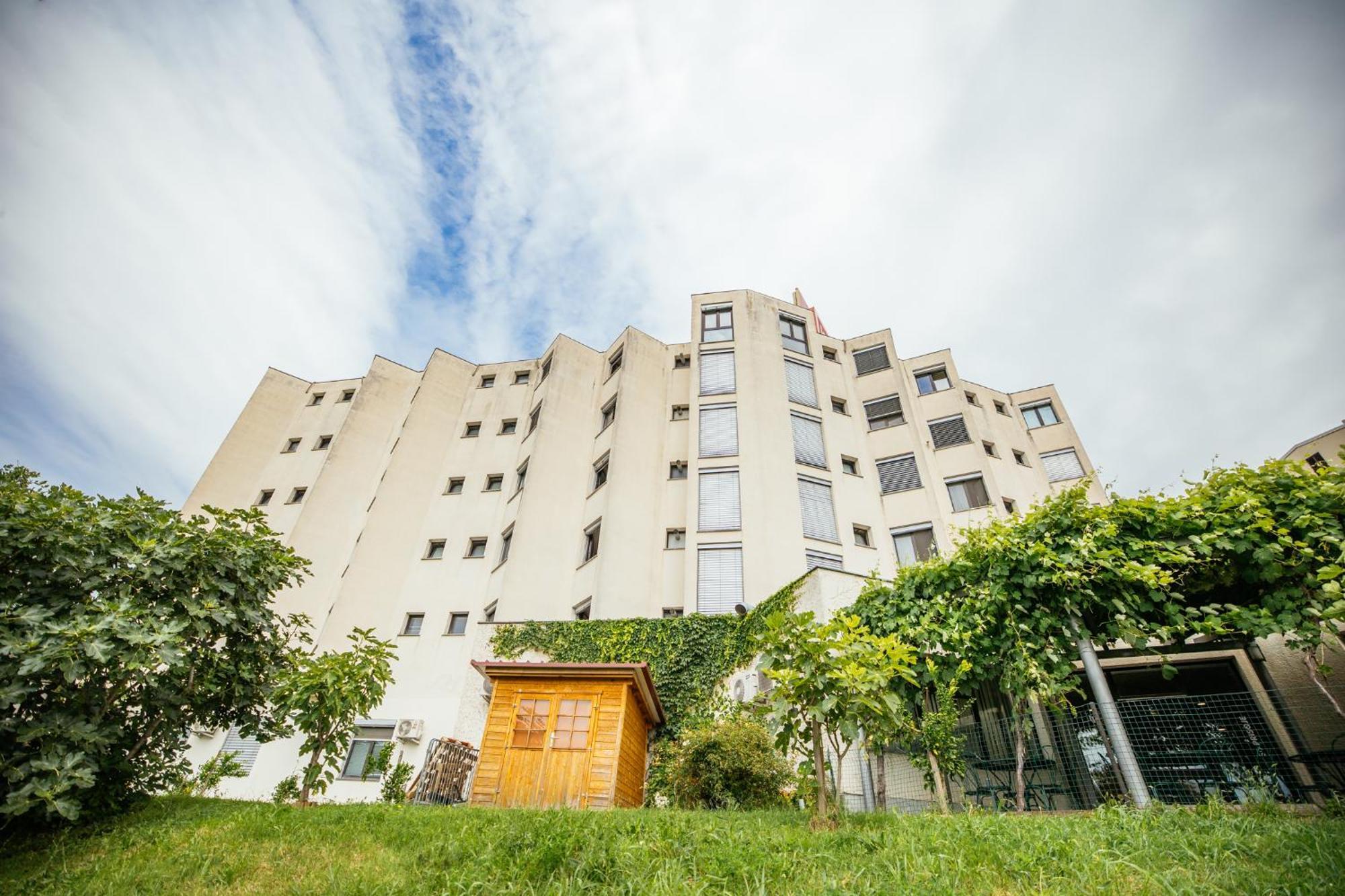 Auberge de jeunesse Prenocisca Prisoje à Koper Extérieur photo